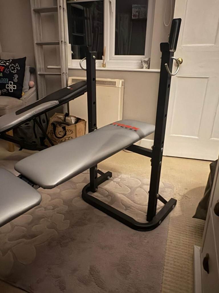 Weight bench