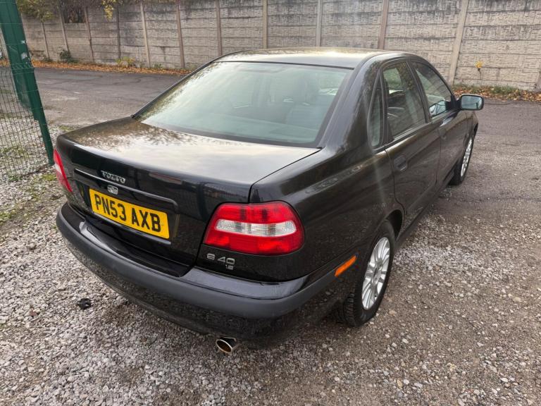 2003 Volvo S40 1.8 S 4dr [122bhp] SALOON PETROL Manual