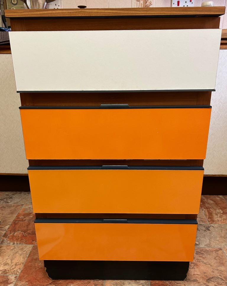 HYGENA QA KITCHEN CABINETS ORANGE