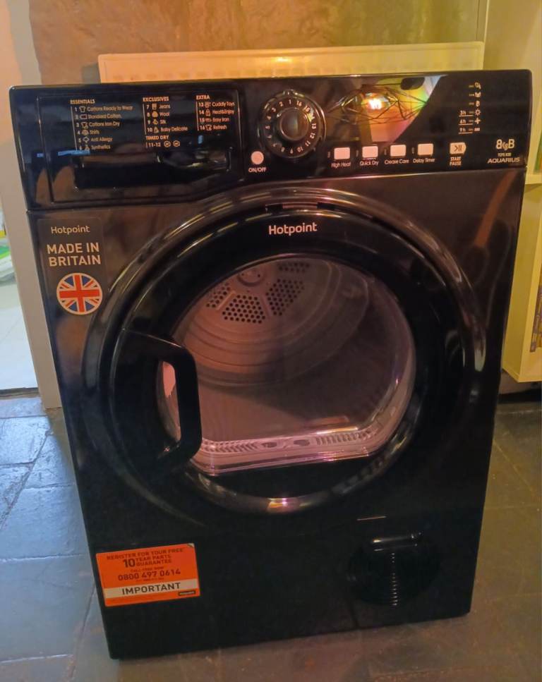 Hotpoint Aquarius TCFS 83B 8kg condenser tumble dryer in black. Refurbished 