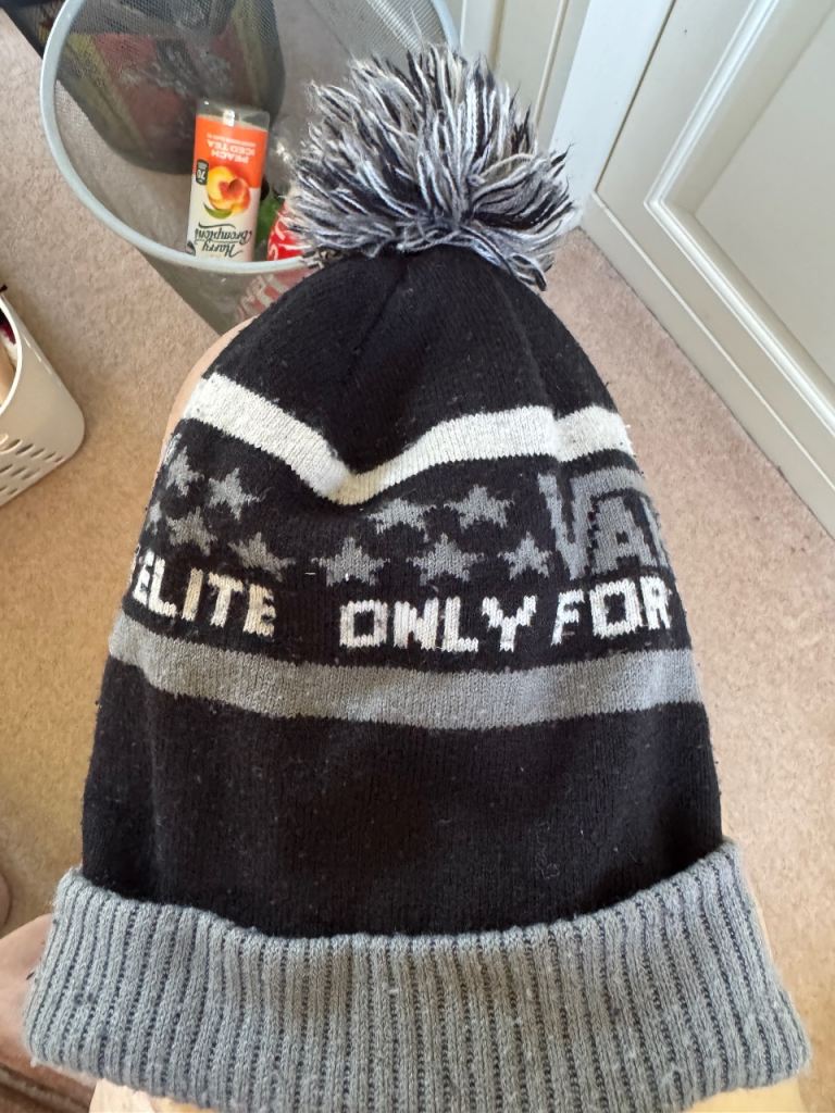 Vans 'For The Elite' Pom Pom Beanie Hat Black/Grey