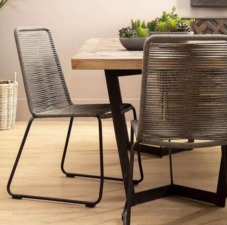 Set Of 4 Grey Sisal Rope Dining Chairs With Black Metal Legs