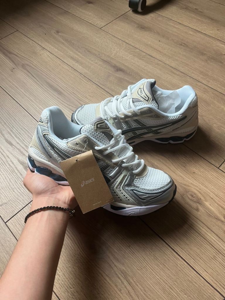 ASICS GEL-KAYANO 14 Trainers – White/Silver, Brand New with Tags