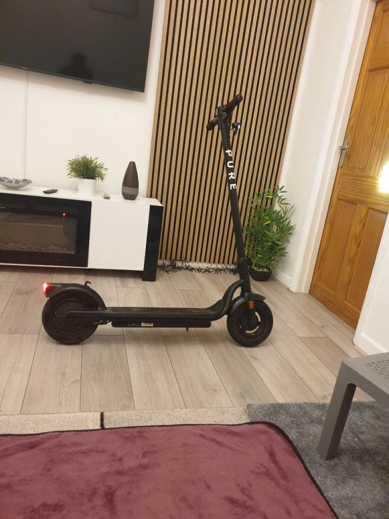 Pure e scooter
