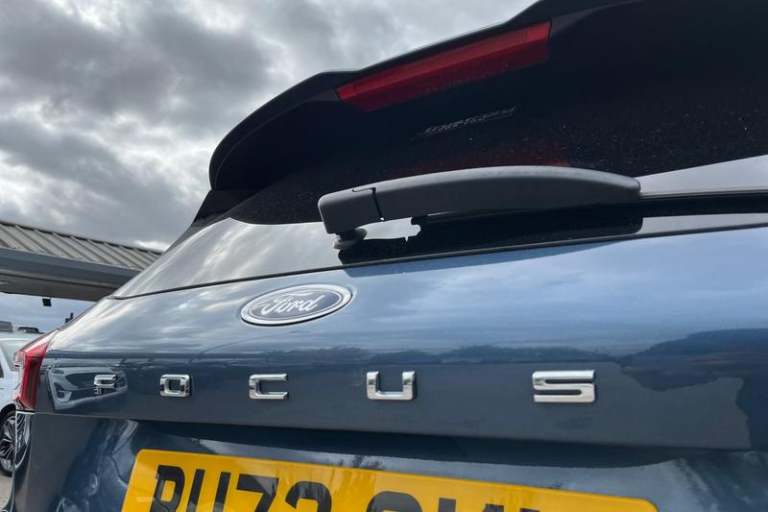 2022 Ford Focus 1.0 EcoBoost ST-Line Vignale 5dr ** Sync 4 - Heated Seats / Steering Wheel  Hatch...