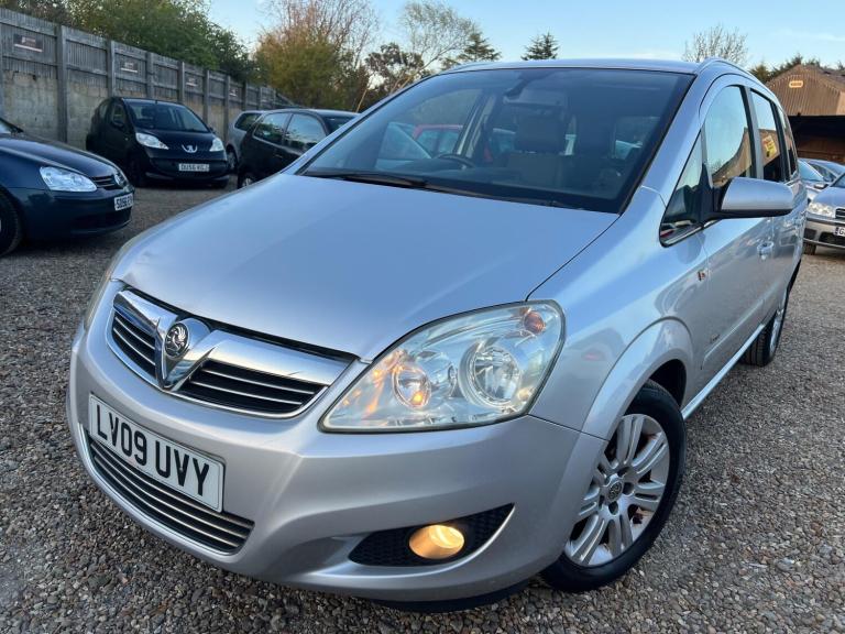 2009 Vauxhall Zafira 1.6i Design 5dr MPV PETROL Manual