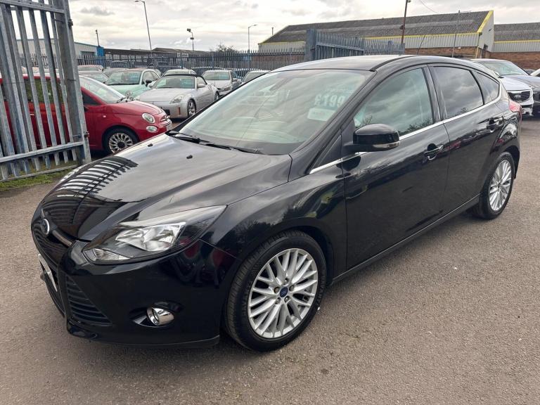 2013 Ford Focus 1.6 TDCi Zetec Euro 5 (s/s) 5dr HATCHBACK Diesel Manual