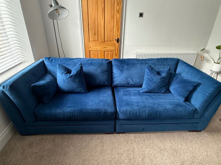 4 seater sofa
