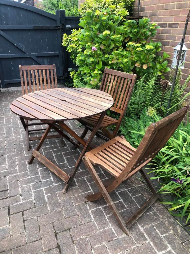 Garden table and chairs wooden folding