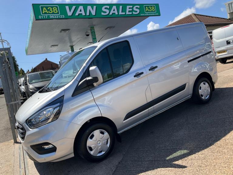 2019 Ford Transit Custom 300 TREND 2.0 ECOBLUE 130 BHP PANEL VAN EURO 6 PANEL VAN Diesel Manual
