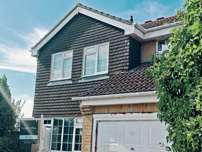 Home to Rent in Knights Ridge, Orpington 