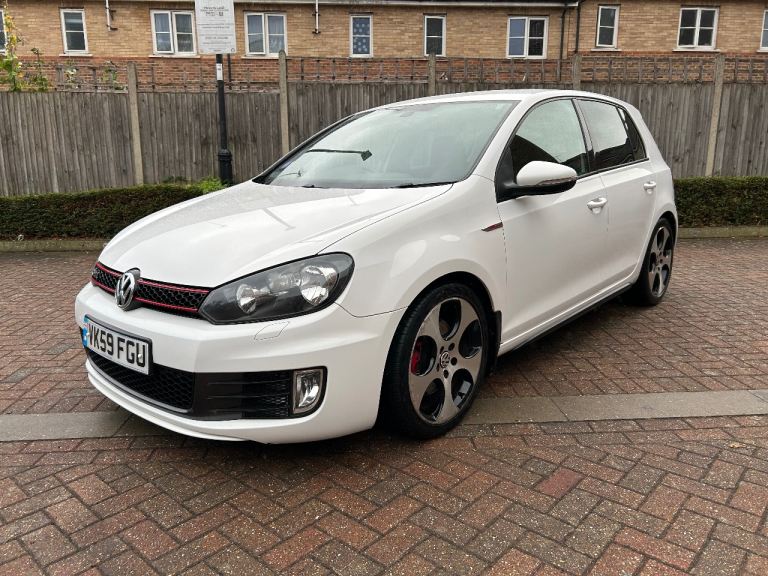 Volkswagen, GOLF, Hatchback, 2009, Semi-Auto, 1984 (cc), 5 doors