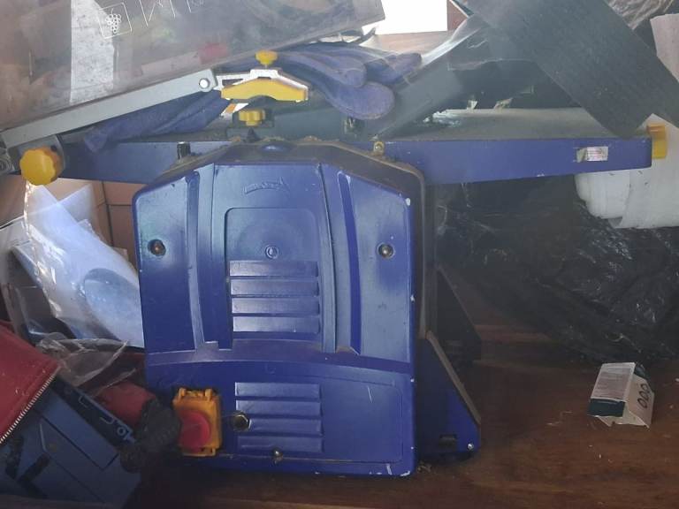 Heavy-Duty Electric Planer - Blue, Fair Condition