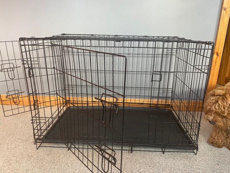 Large / Xtra Large dog crate 
