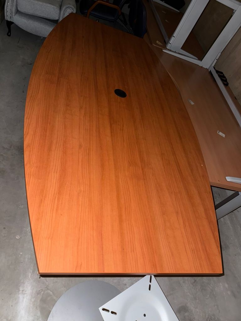 Office desks, chairs and boardroom tables