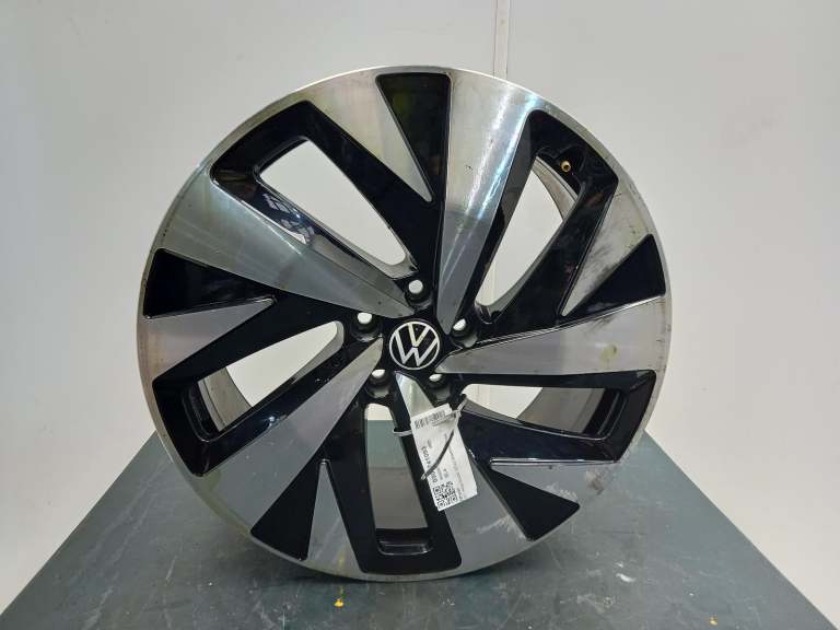 Volkswagen Id.4 Alloy Wheel 20" Inch 5x112 Offset Et42 9j 2020-2025 11a601025h