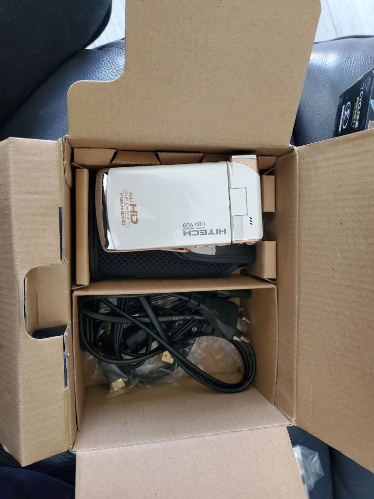 Hitech fhd professional camera 