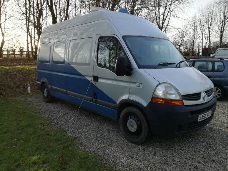 Renault MASTER Campervan 2009 - only 73000 miles on New Engine