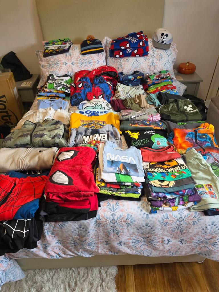 Large Bundle of Boys' Clothes size 6-7yrs 