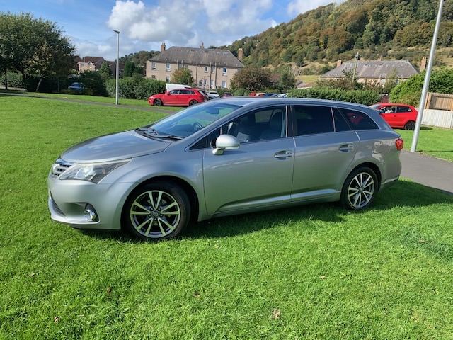 TOYOTA AVENSIS TR 1.8 VALVEMATIC TOURING ONLY 78000 MILES FSH MOT 29/10/2027 EXCELLENT CONDITION