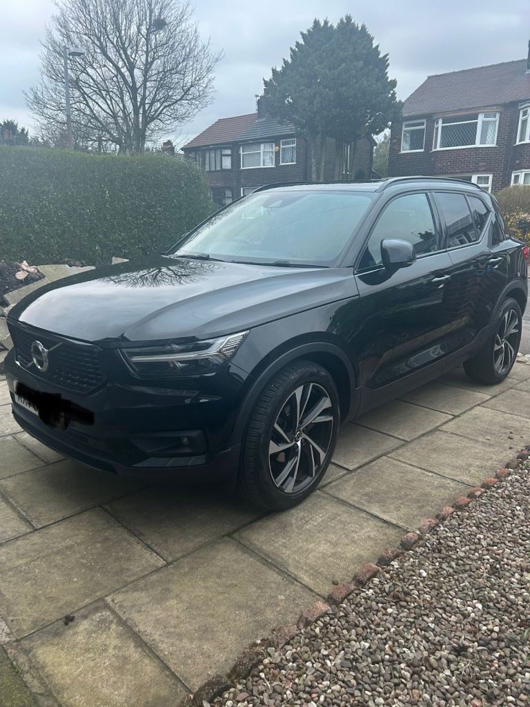 Volvo 2020 XC40 T3 R design pro 