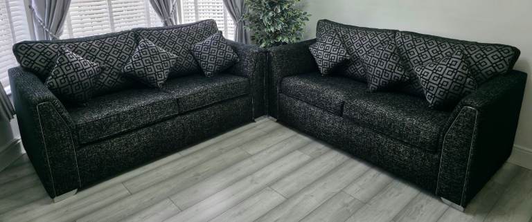 2x 3 Seater Sofas High Back Fabric Black & Grey Reversible Couch Settee + 6 Matching Cushion Covers