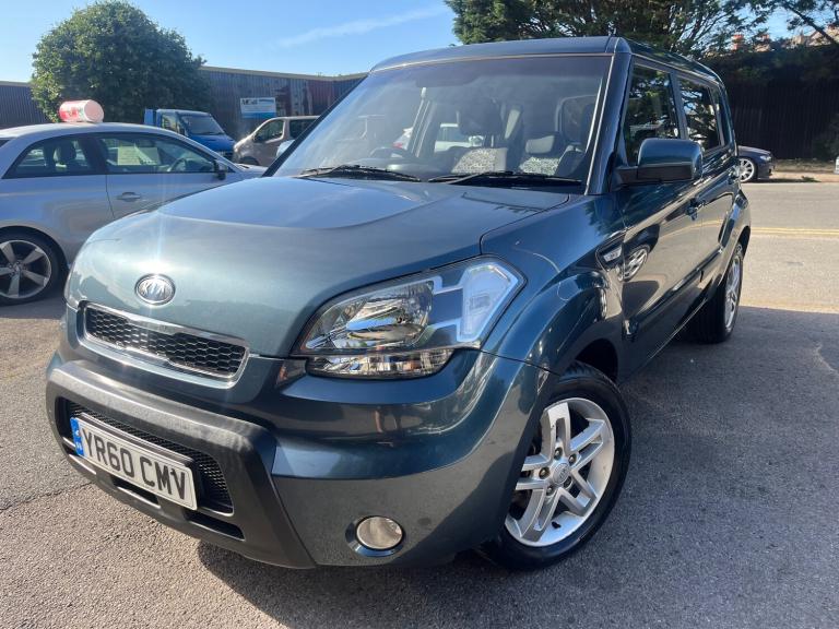 2010 Kia Soul 1.6 CRDi 2 SUV 5dr Diesel Auto Euro 4 (126 bhp) Diesel