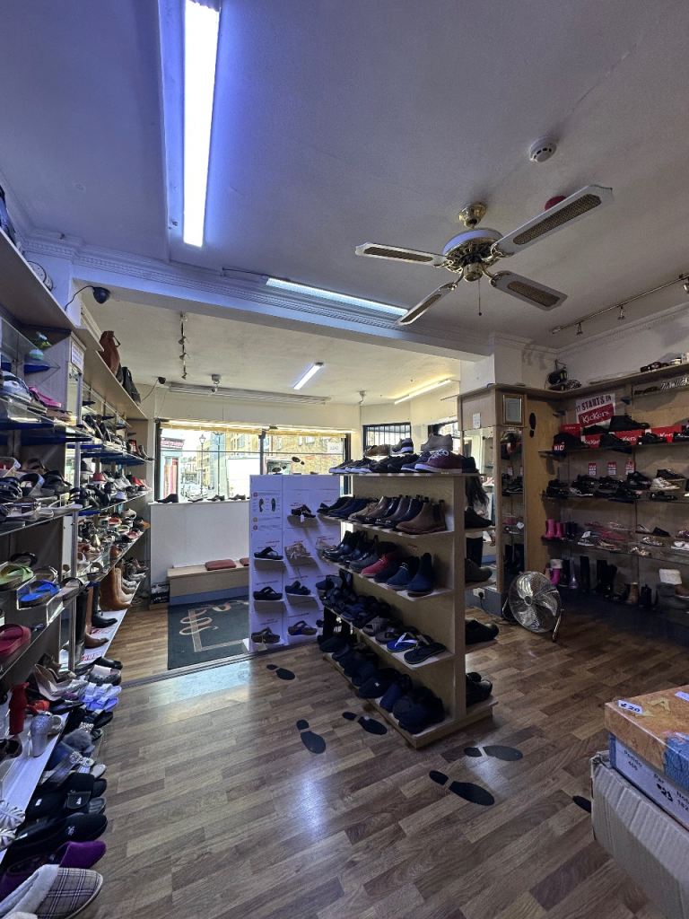 Retail Shop Unit | Ground Floor + Large Basement | Roman Road Market, Bow E3 | Corner Position