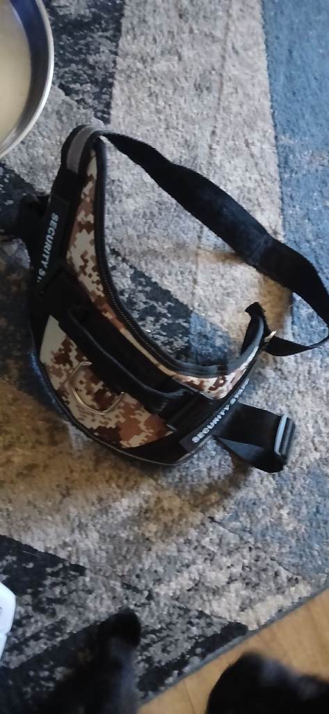 New medium Dogs Harness