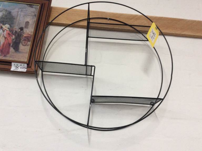 Round Black Metal Display Unit #62461 £5 