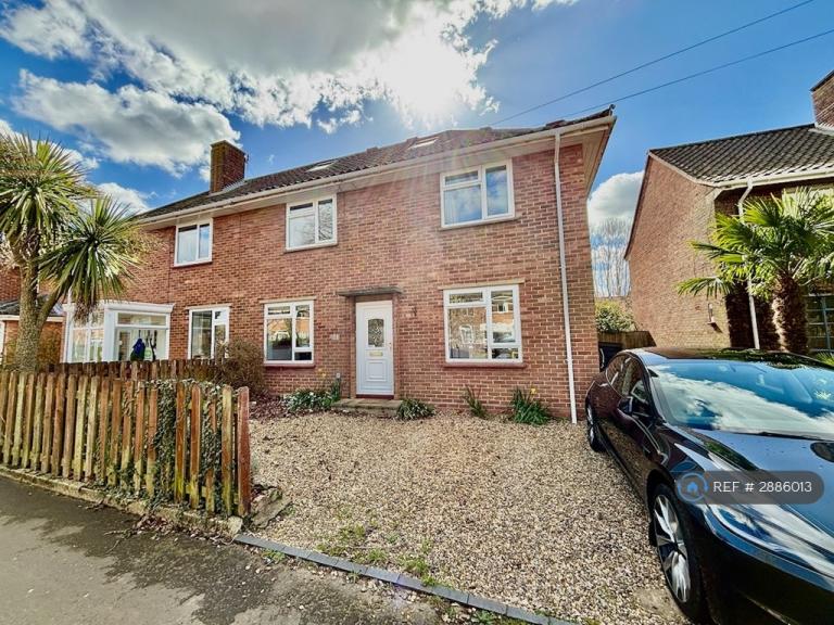 3 bedroom house in Peckover Road, Norwich, NR4 (3 bed) (#2886013)