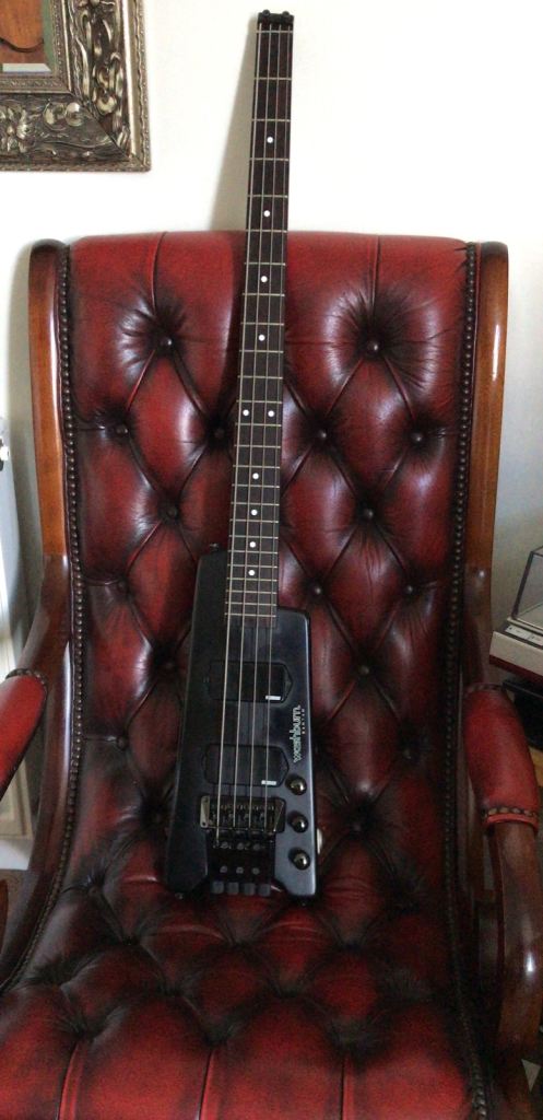Washburn Bantam B-60 headless Bass Guitar 1980’s