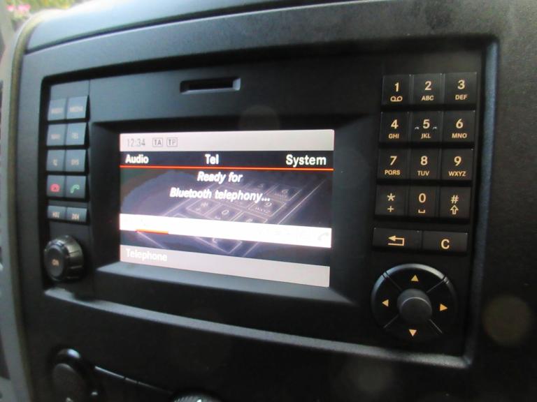 2014 Mercedes-Benz Sprinter 316 2.1CDi 3.5T L2H2 MWB MED ROOF [Email address removed. Click Email...