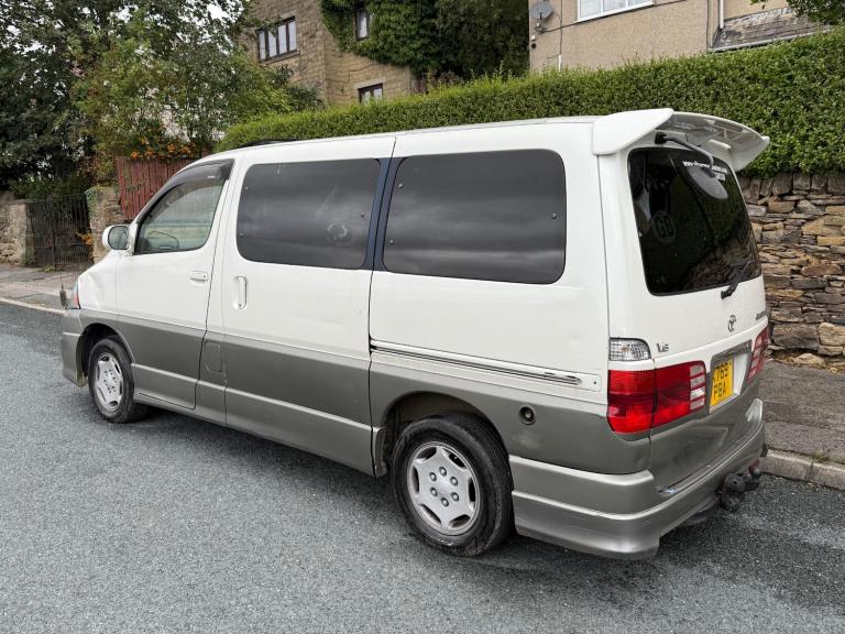 2012 Toyota HiAce V6 PETROL/LPG AUTO WHITE   Petrol Automatic