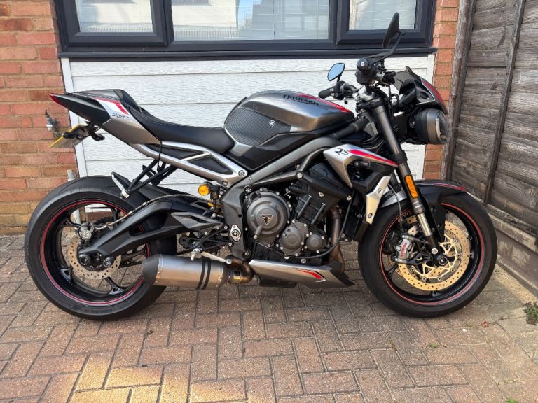 Triumph Street Triple 765 RS