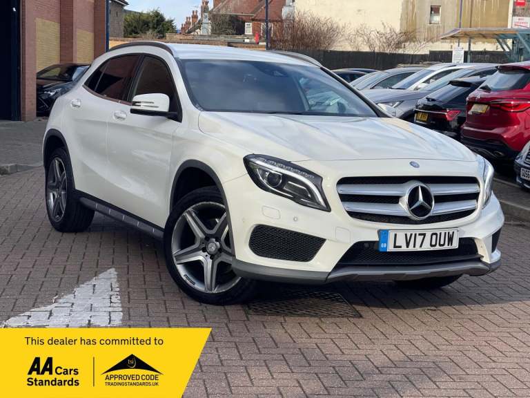 2017 Mercedes-Benz GLA GLA 220d 4Matic AMG Line 5dr Auto [Premium] ESTATE DIESEL Automatic