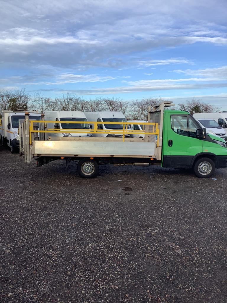 2020 Iveco Daily 2.3 pickup LWB drop side  tail lift automatic  CHASSIS CAB Diesel Automatic