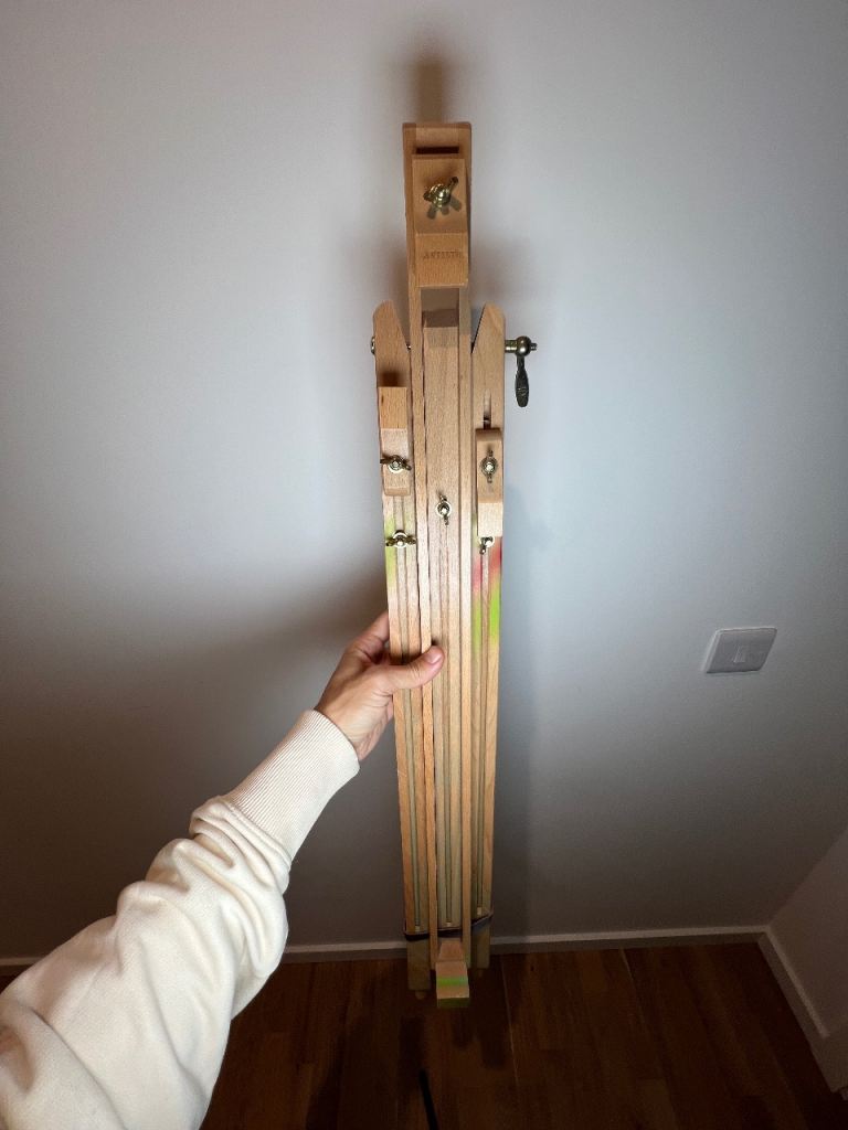 image for Artistic tripod easel