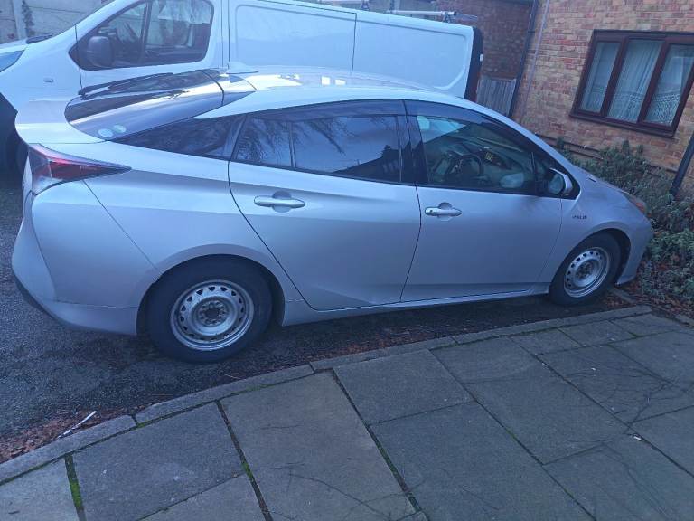 PCO vehicle, Toyata Pirus, 2017