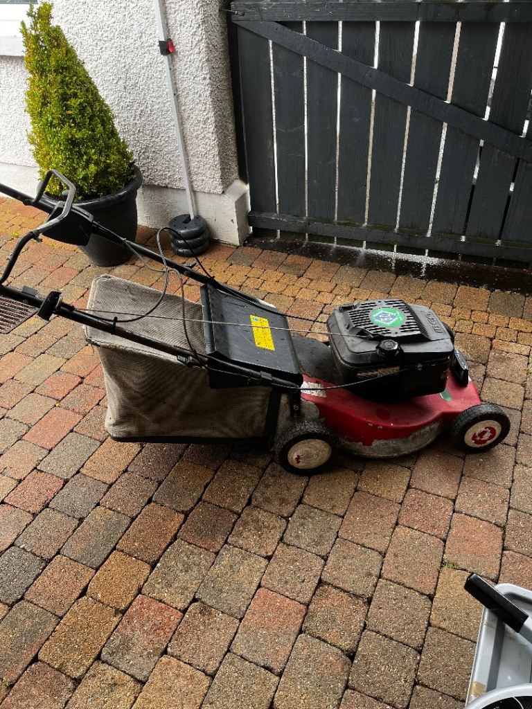 Ibea 470 Petrol push Lawnmower 