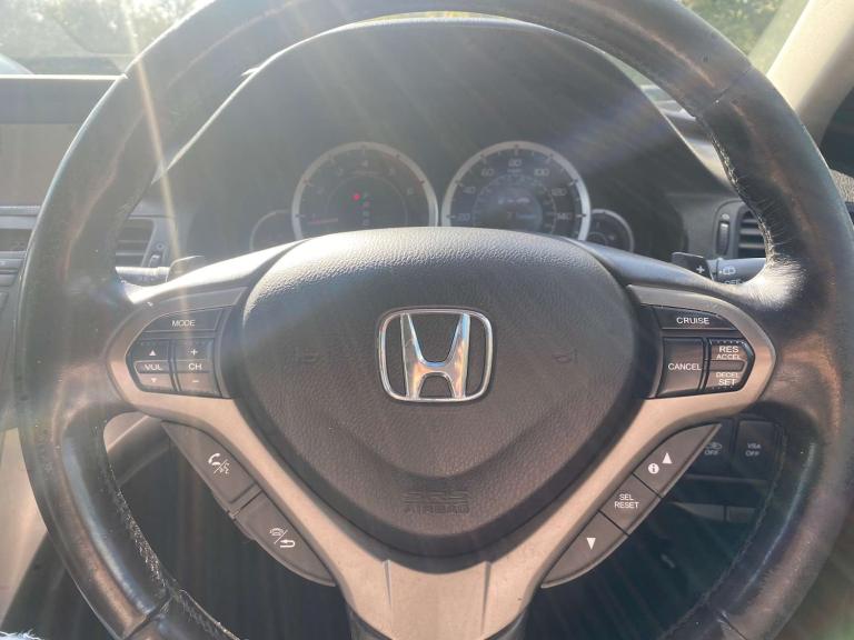 2009 Honda Accord 2.2 Accord EX i-DTec Auto 5dr Estate Diesel Automatic