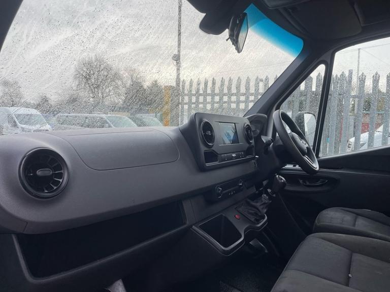 Mercedes-Benz Sprinter 315 2.0 CDI Progressive L3 LWB DROPSIDE TAIL LIFT - WHITE