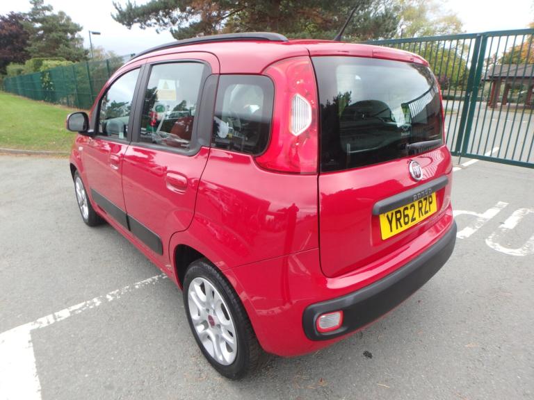 2012 Fiat Panda 1.2 Lounge 5dr..£35 Road Tax HATCHBACK Petrol Manual