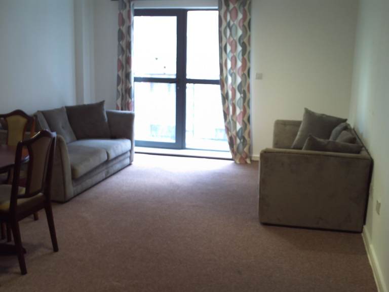 2 bedroom flat to rent near central Manchester