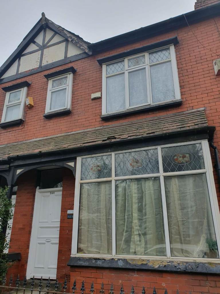 348 Crescent Road, Bolton Bl3 2lZ