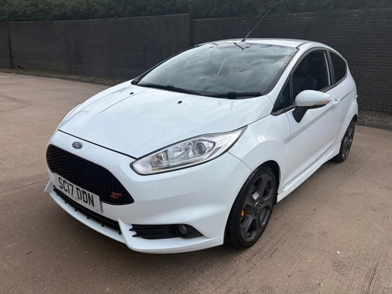 2017 Ford Fiesta 1.6 EcoBoost ST-2 3dr HATCHBACK PETROL Manual