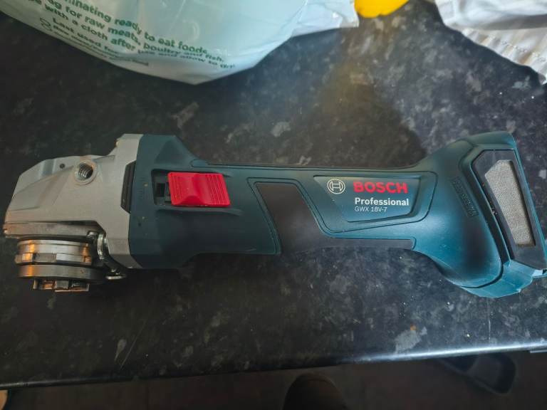 Bosch Professional GWX 18V-7 Cordless Grinder – Good Condition