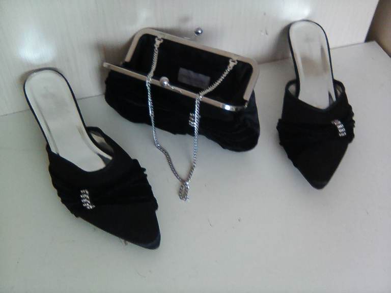 Inspirations ladies size 8 black backless high heels shoes,and matching ladies purse.