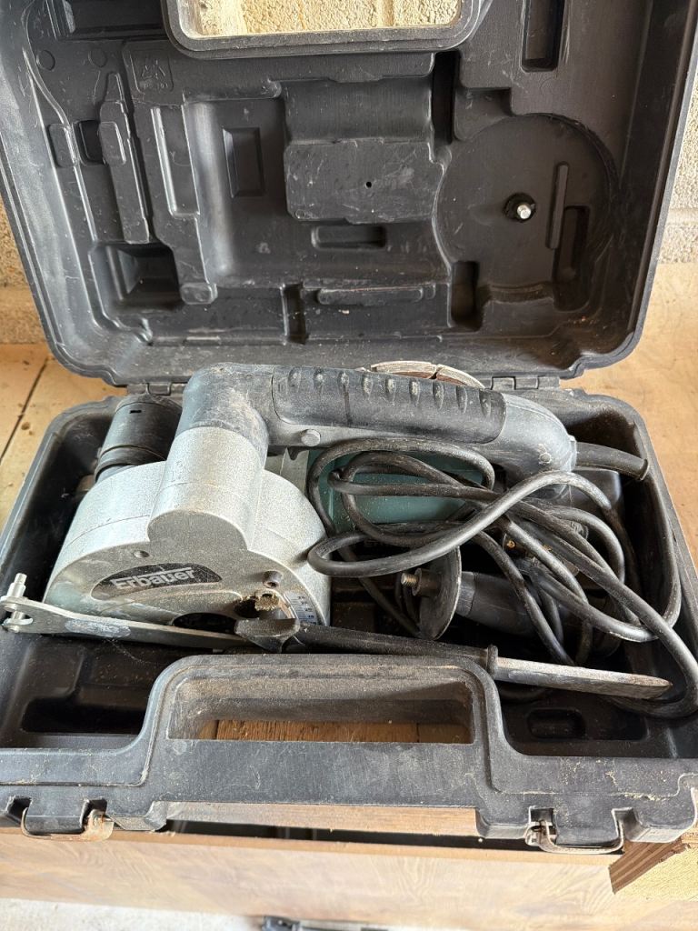 Used wall chaser need gone