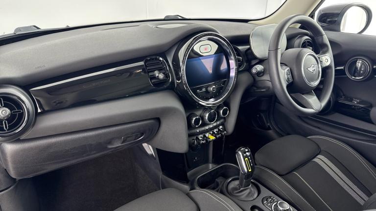 2021 MINI Hatch 135kW Cooper S Level 1 33kWh 3dr Auto HATCHBACK ELECTRIC Automatic